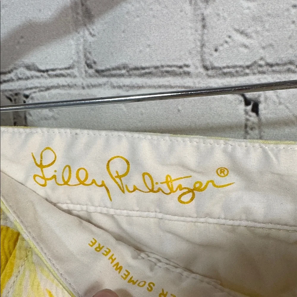 Lilly Pulitzer Yellow and White Scalloped Shorts - Picture 4 of 9